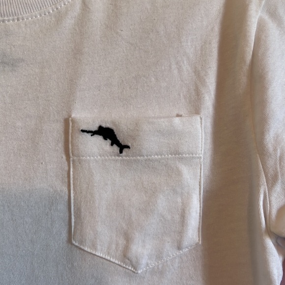Tommy Bahama Kids shirts. - Picture 2 of 8